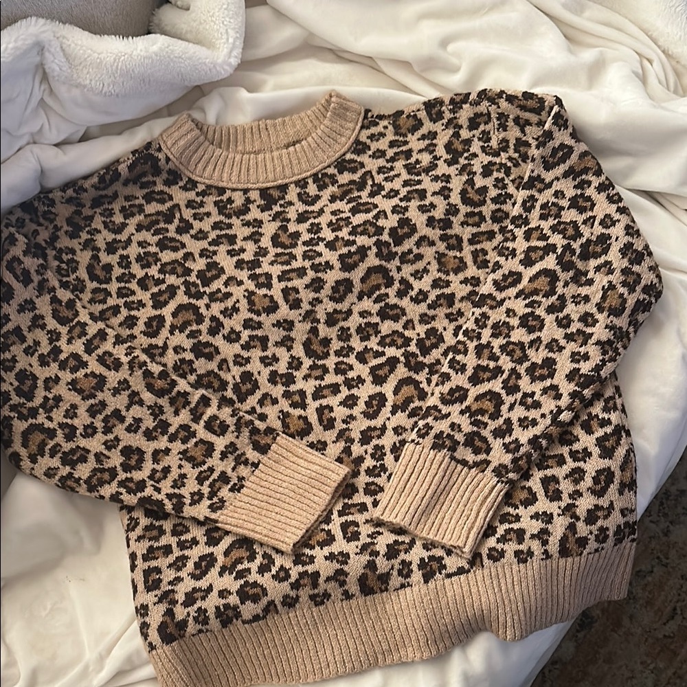 American Eagle Outfitters Tan and Brown Crew Neck Sweater Animal Print